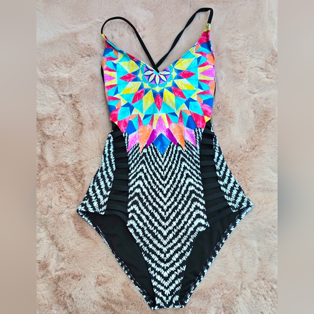Bar III Colorful Geometric One Piece Swimsuit Size M Cutout Sides Slimming Swimw